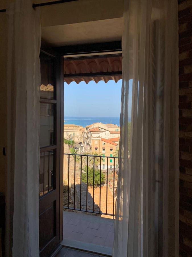 B&B Rivellini Тропеа Екстериор снимка
