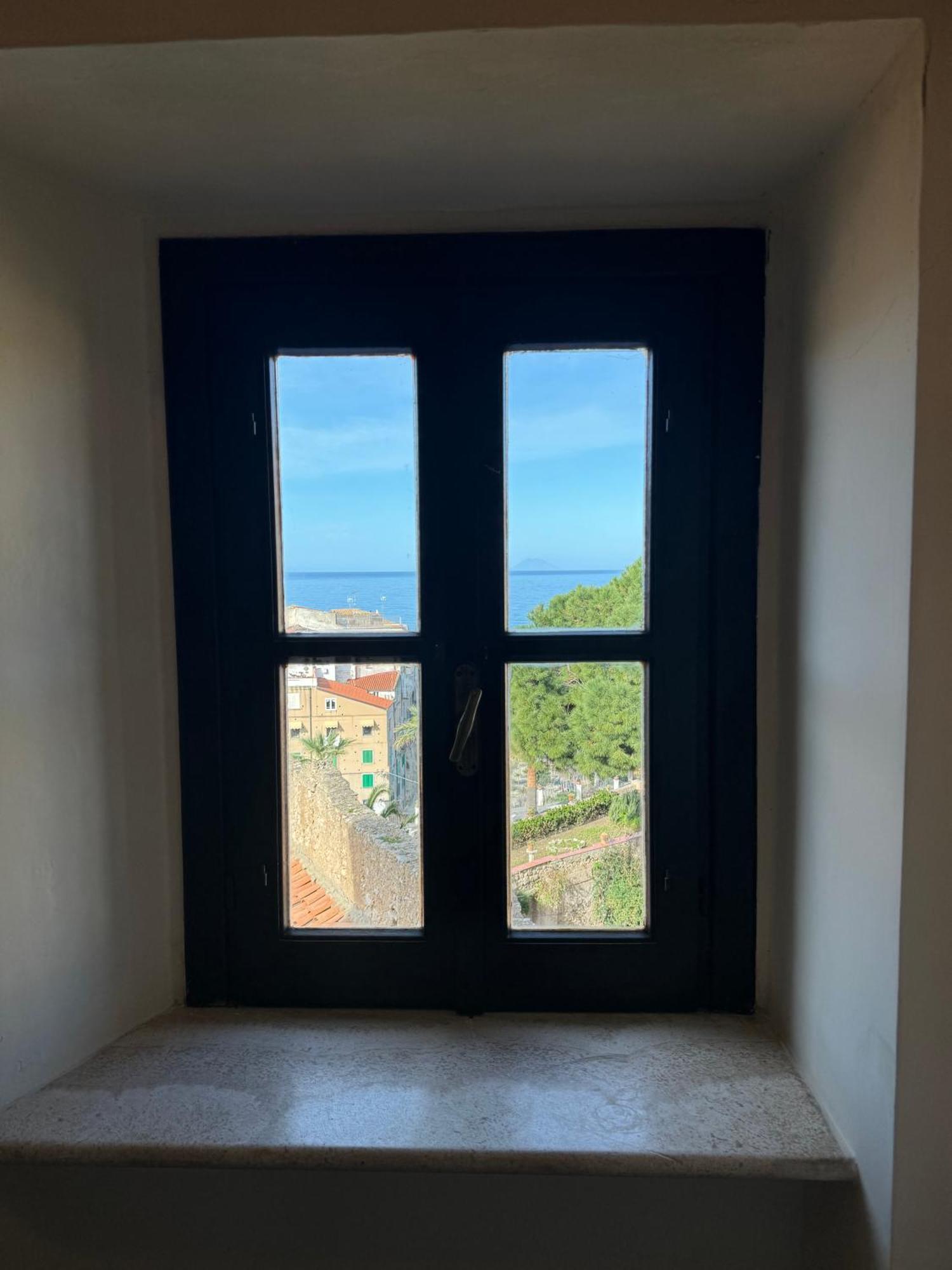 B&B Rivellini Тропеа Екстериор снимка