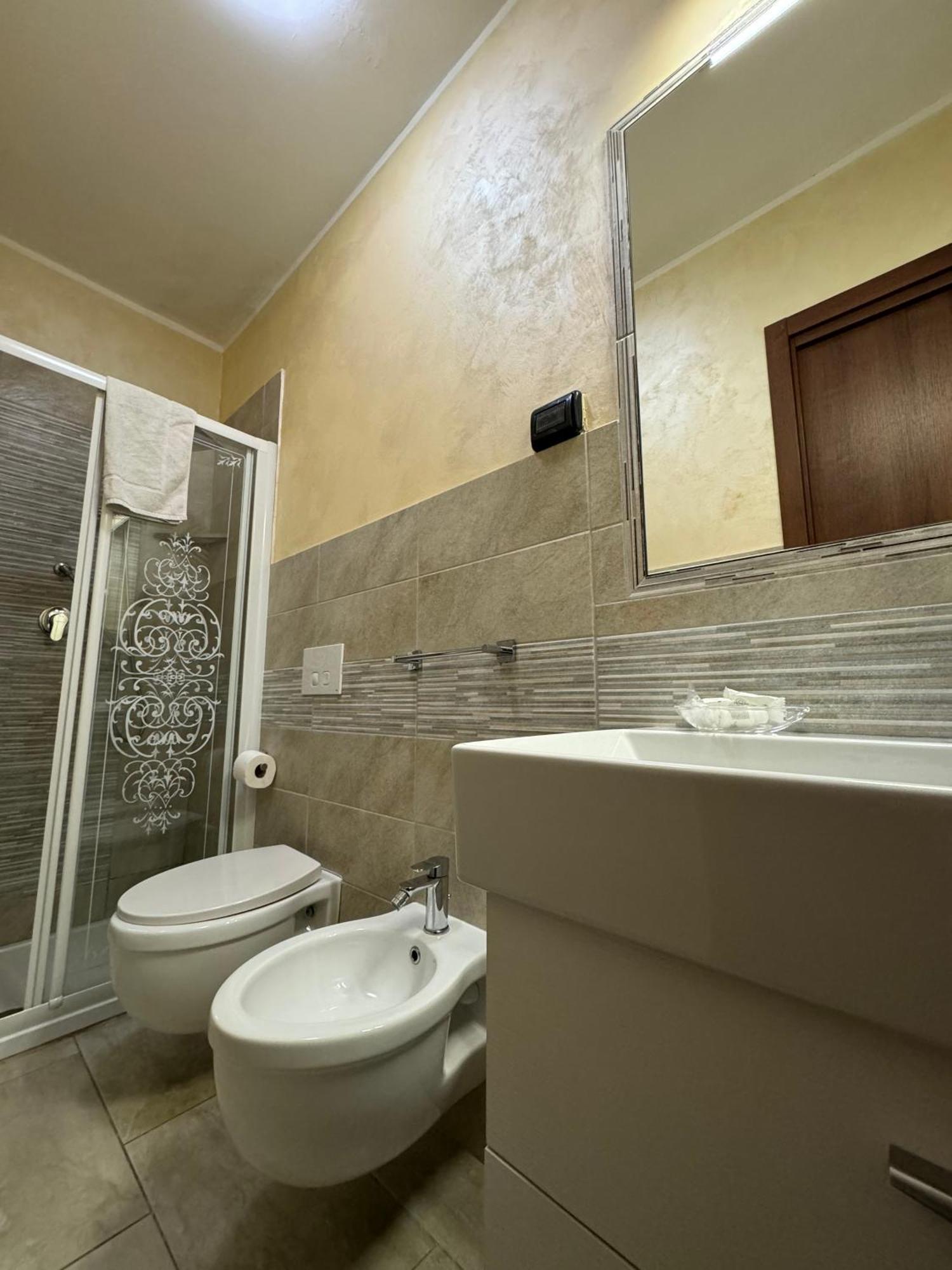 B&B Rivellini Тропеа Екстериор снимка
