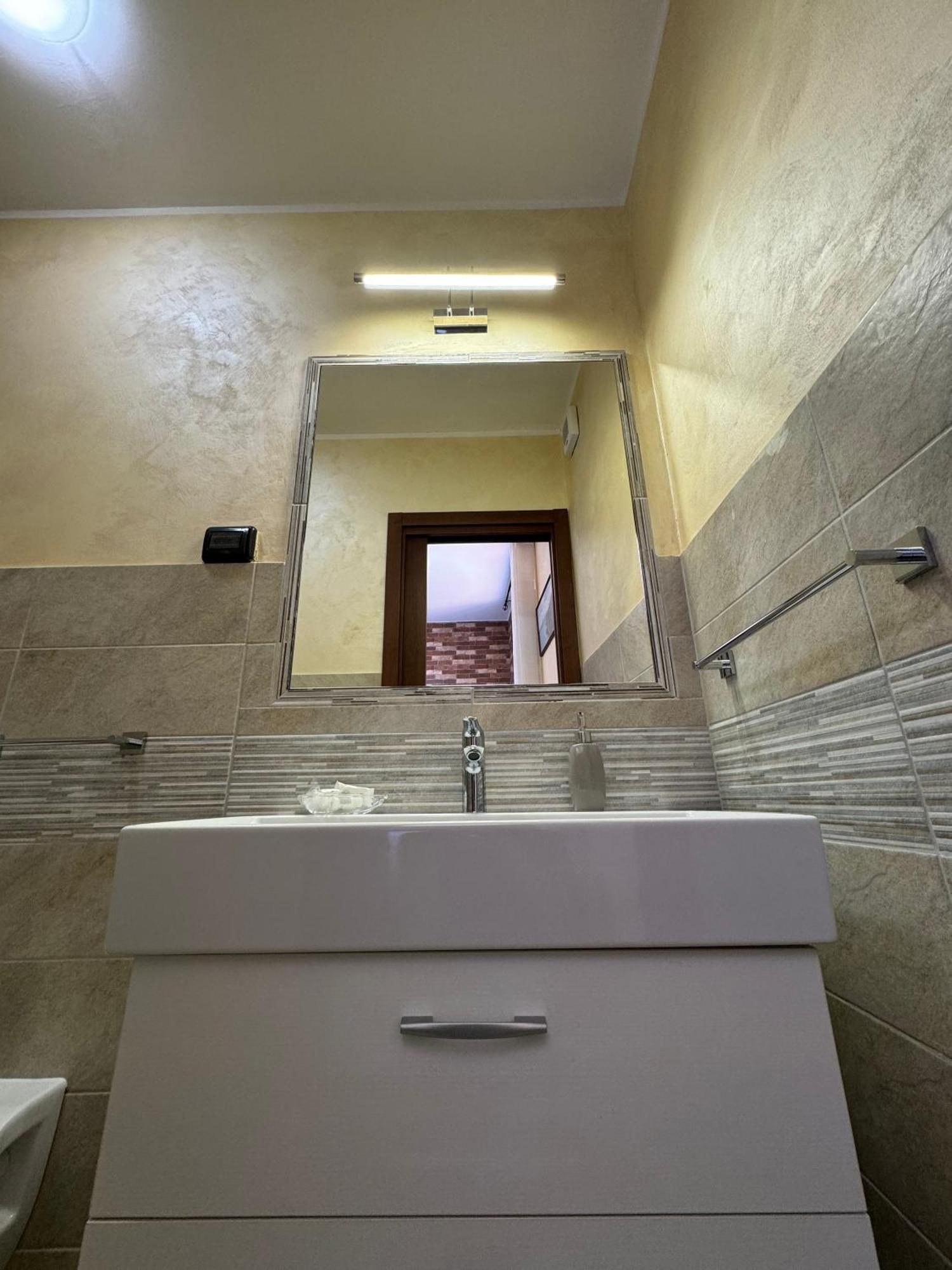 B&B Rivellini Тропеа Екстериор снимка